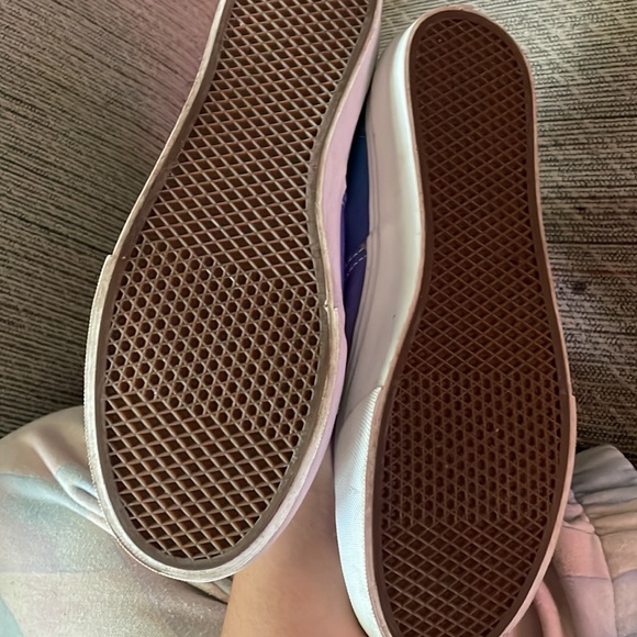 Brand new size 9 vans - Picture 2 of 3